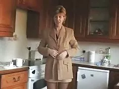 A mi esposa le gusta fingir que este gran juguete es otro hombre