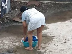 Verdadera esposa amateur - afeitada y sexy