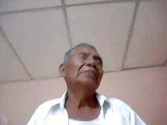 Mi esposa polaca mostrando sus hermosas curvas en esta lencería haciendo que mi polla se ponga dura