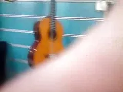 Ama de casa tomando bbc en frente de mi marido
