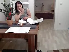 Mi joven polla dura de pie