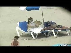 Follando duro sexo duro con novia flaca escuchando música de baile
