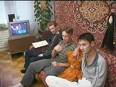 Esposa swinger cachonda compartida a pelo