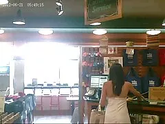 Voyeur graba a una pareja madura disfrutando del sexo en la playa
