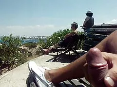 Doble mamada con dos mujeres chupando tu polla es la fantasía de todo hombre